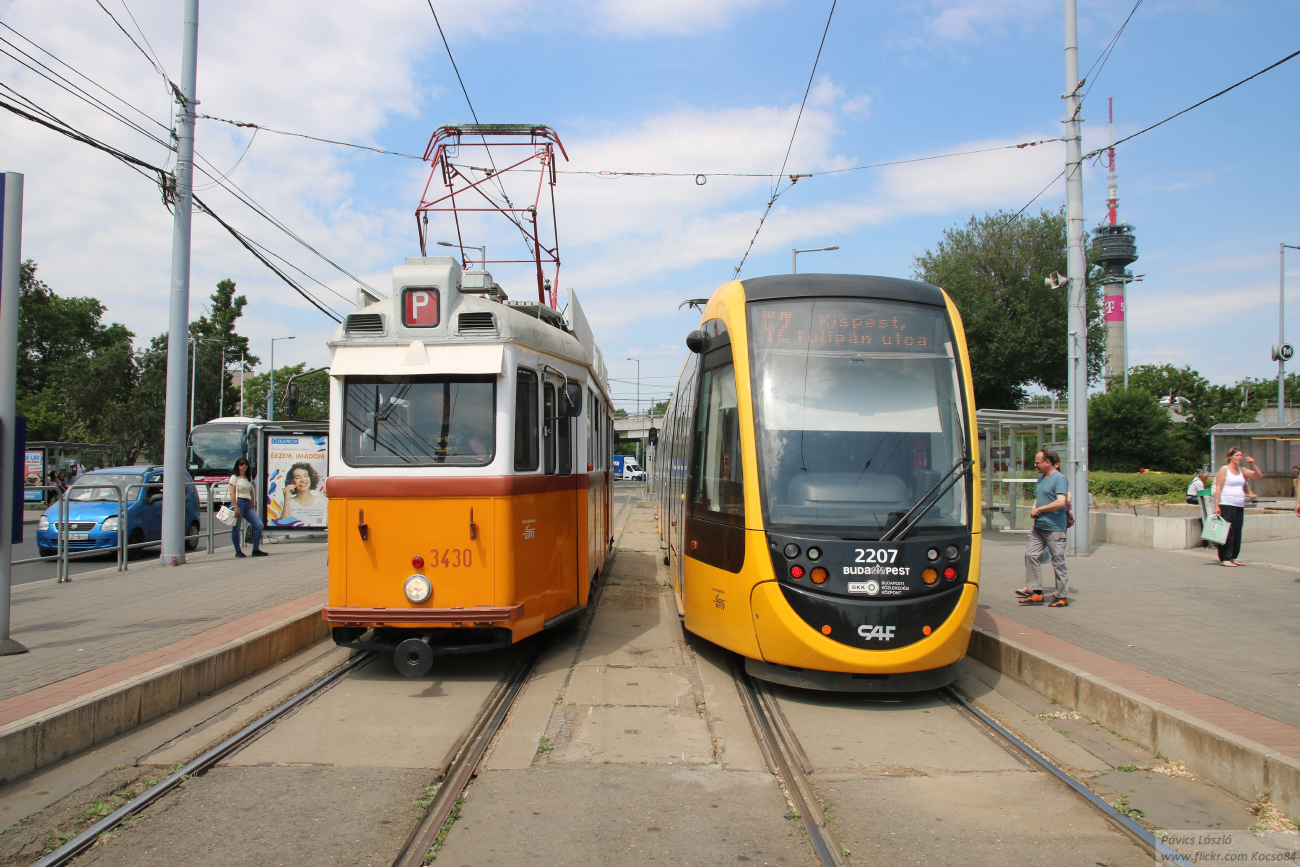 Будапешт, Ganz MUV № 3430; Будапешт, CAF Urbos 3 № 2207