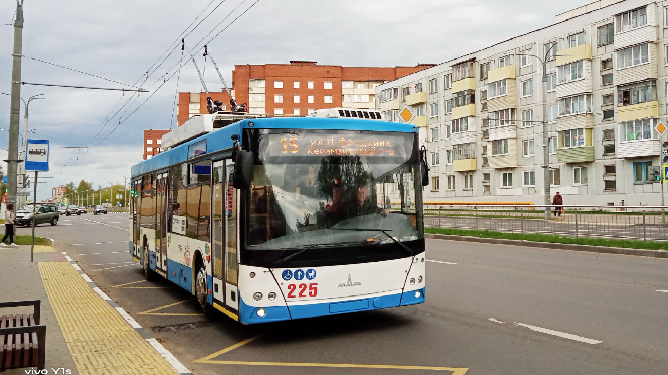 Витебск, МАЗ-203Т70 № 225