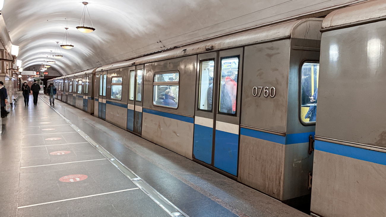 Москва, 81-741.4 «Русич» № 0760