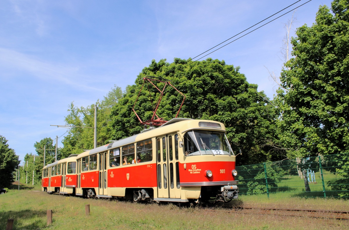 Halle, Tatra T4D Nr. 901