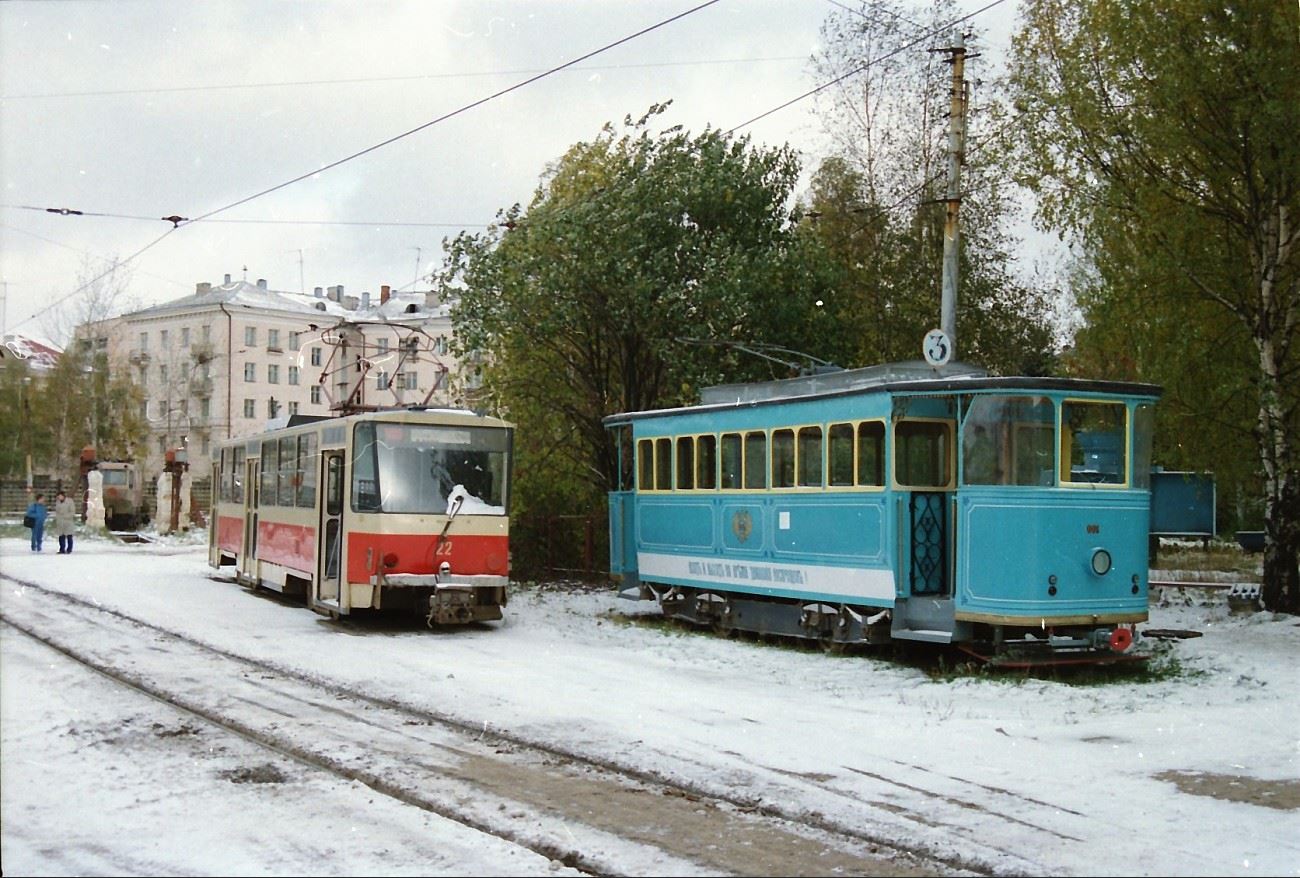 Тверь, Tatra T6B5SU № 22; Тверь, Х № 001; Тверь — Тверской трамвай в 1990-е гг.