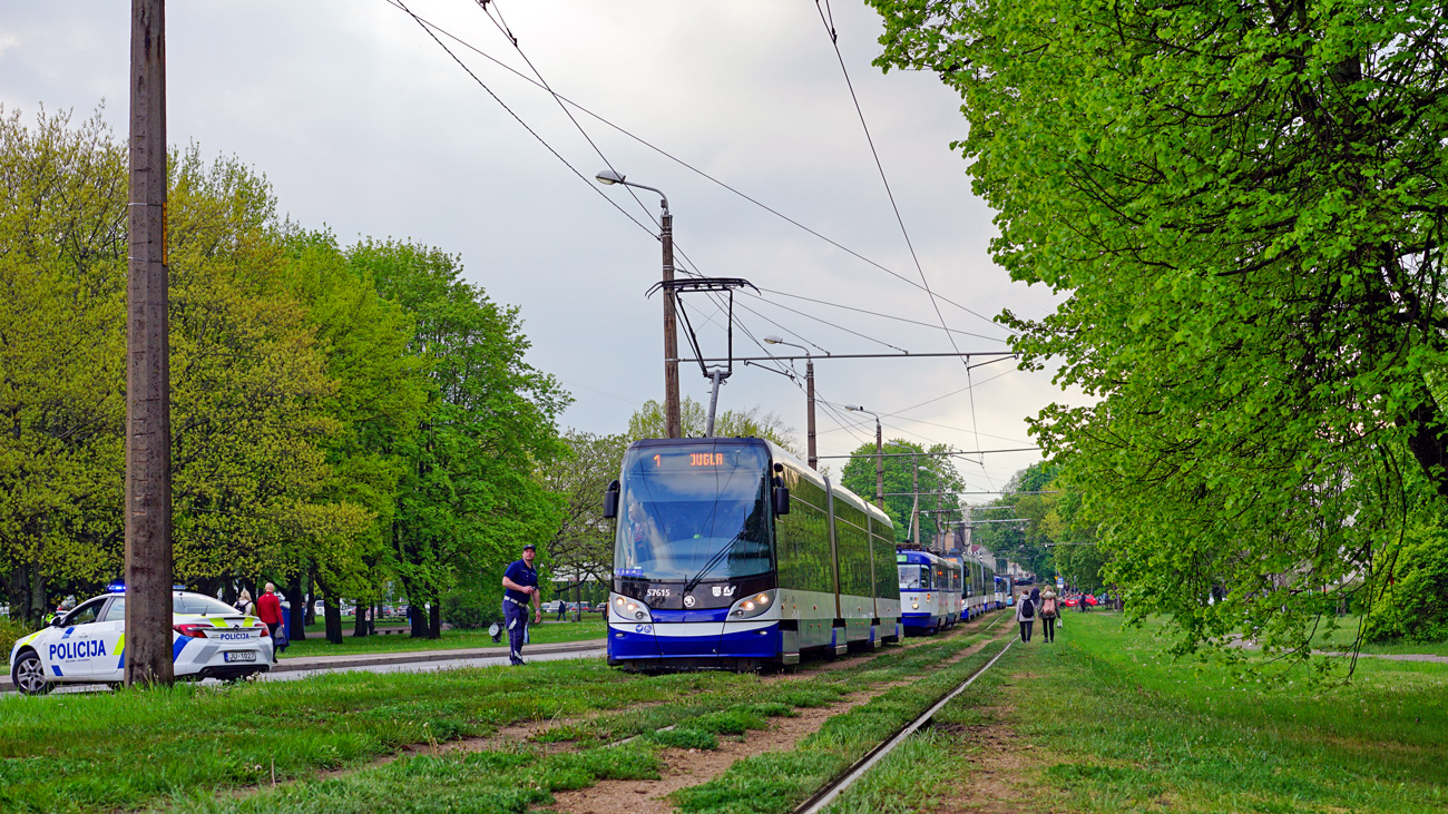 Рига, Škoda 15T2 ForCity Alfa Riga № 57615