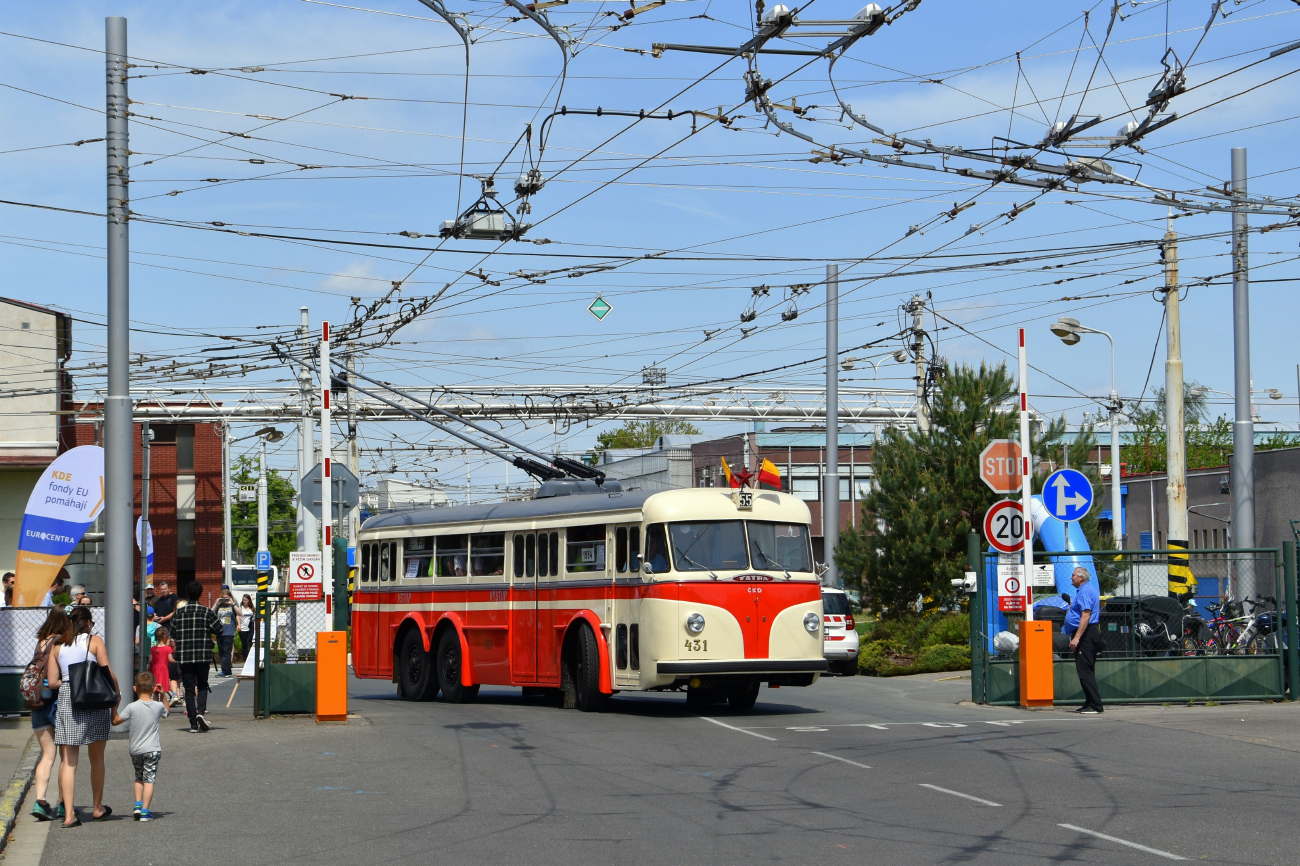 Прага, Tatra T400 III.B № 431; Пардубице — Празднование 70-летия троллейбусного движения в Пардубице