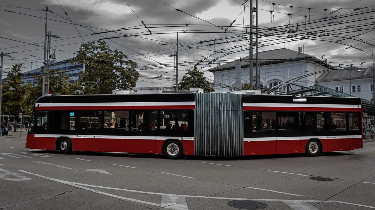 Зальцбург, Hess lighTram 19 DC № 413