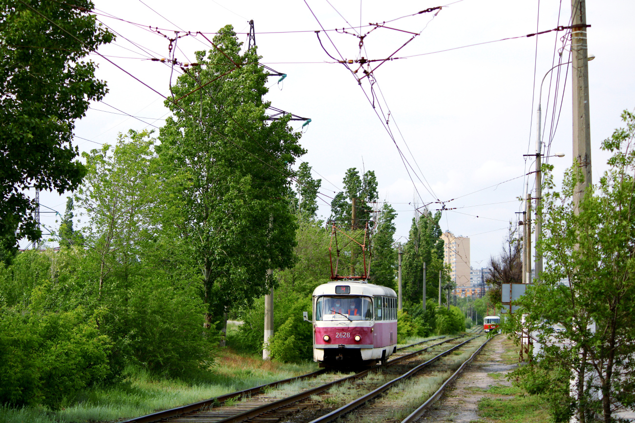 Волгоград, Tatra T3SU (двухдверная) № 2628; Волгоград — Трамвайные линии: [2] Второе депо — Советский район