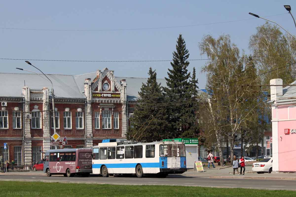 Барнаул, БТЗ-5276-01 № 4019
