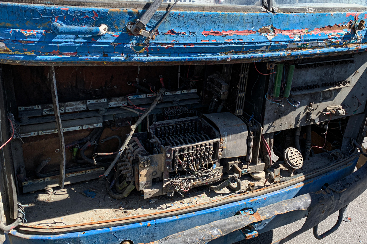 Санкт-Петербург, Škoda 9TrH27 № 7710; Оборудование электротранспорта — Разное Санкт-Петербург, Škoda 9TrH27 № 7710; Оборудование электротранспорта — Разное