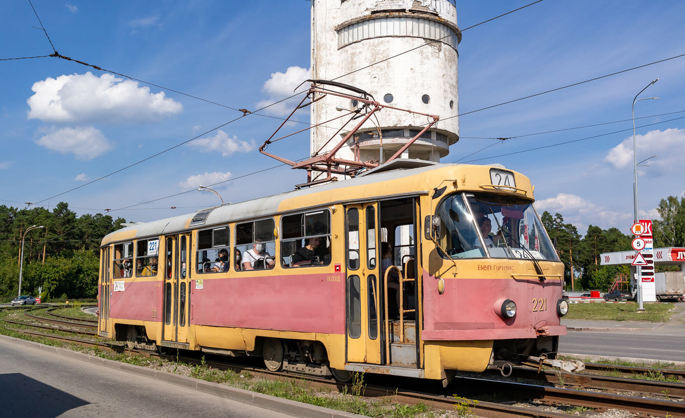 Екатеринбург, Tatra T3SU № 221