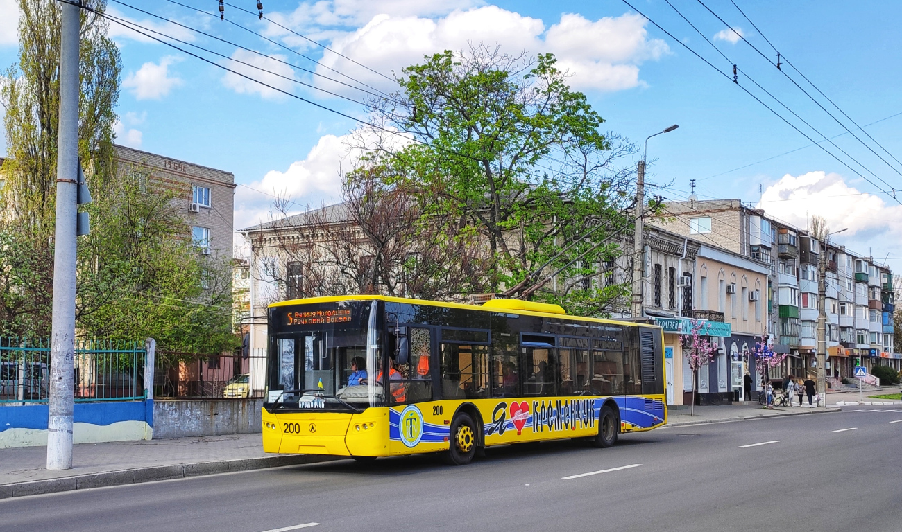 Кременчуг, ЛАЗ E183D1 № 200