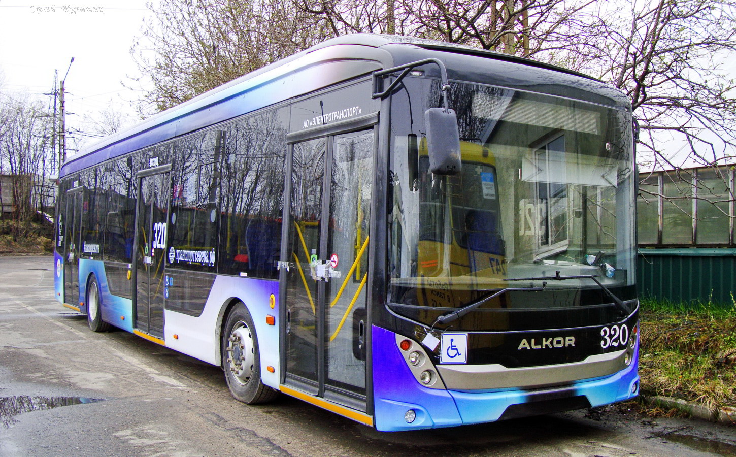 Мурманск, Алькор-5214 № 320