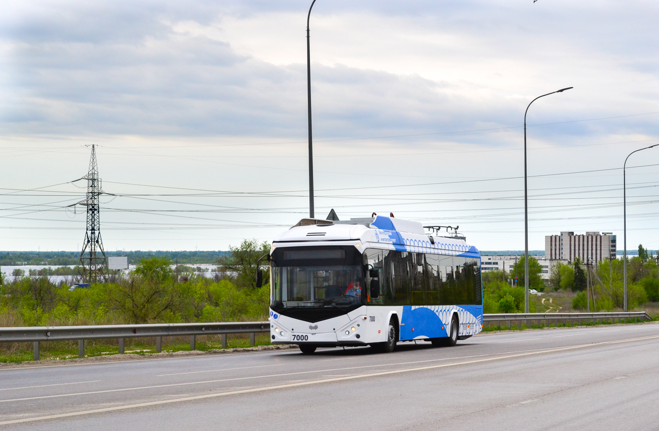 Волгоград, БКМ 32100D № 7000