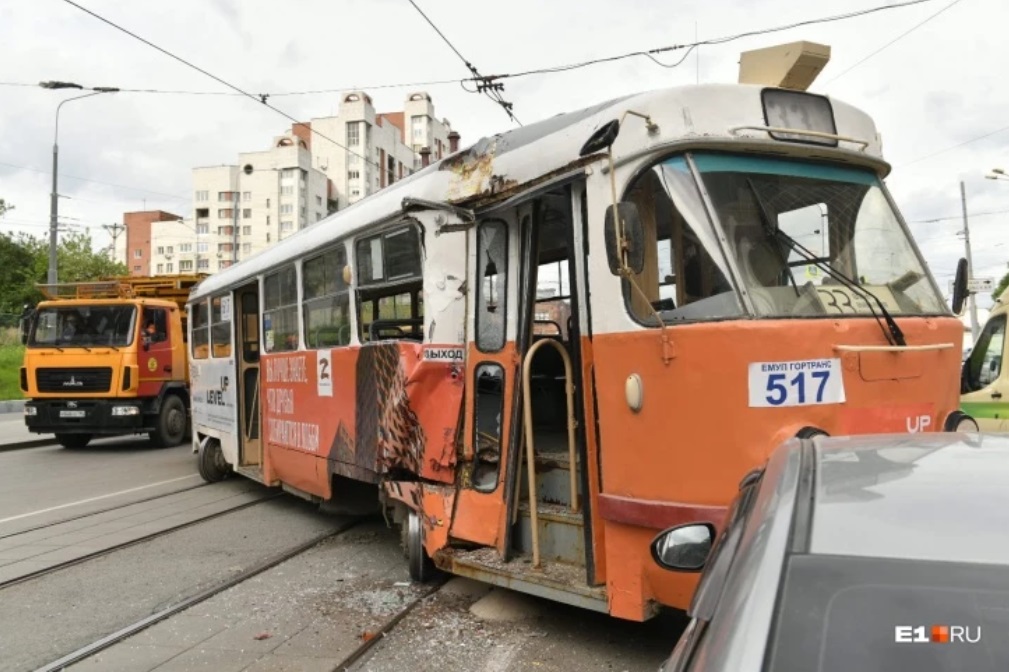 Екатеринбург, Tatra T3SU (двухдверная) № 517