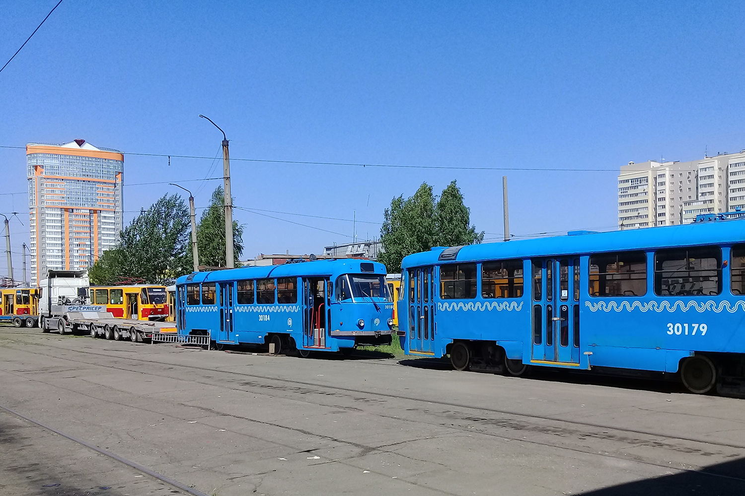 Barnaul, MTTCh nr. (30184); Barnaul, MTTCh nr. (30179)