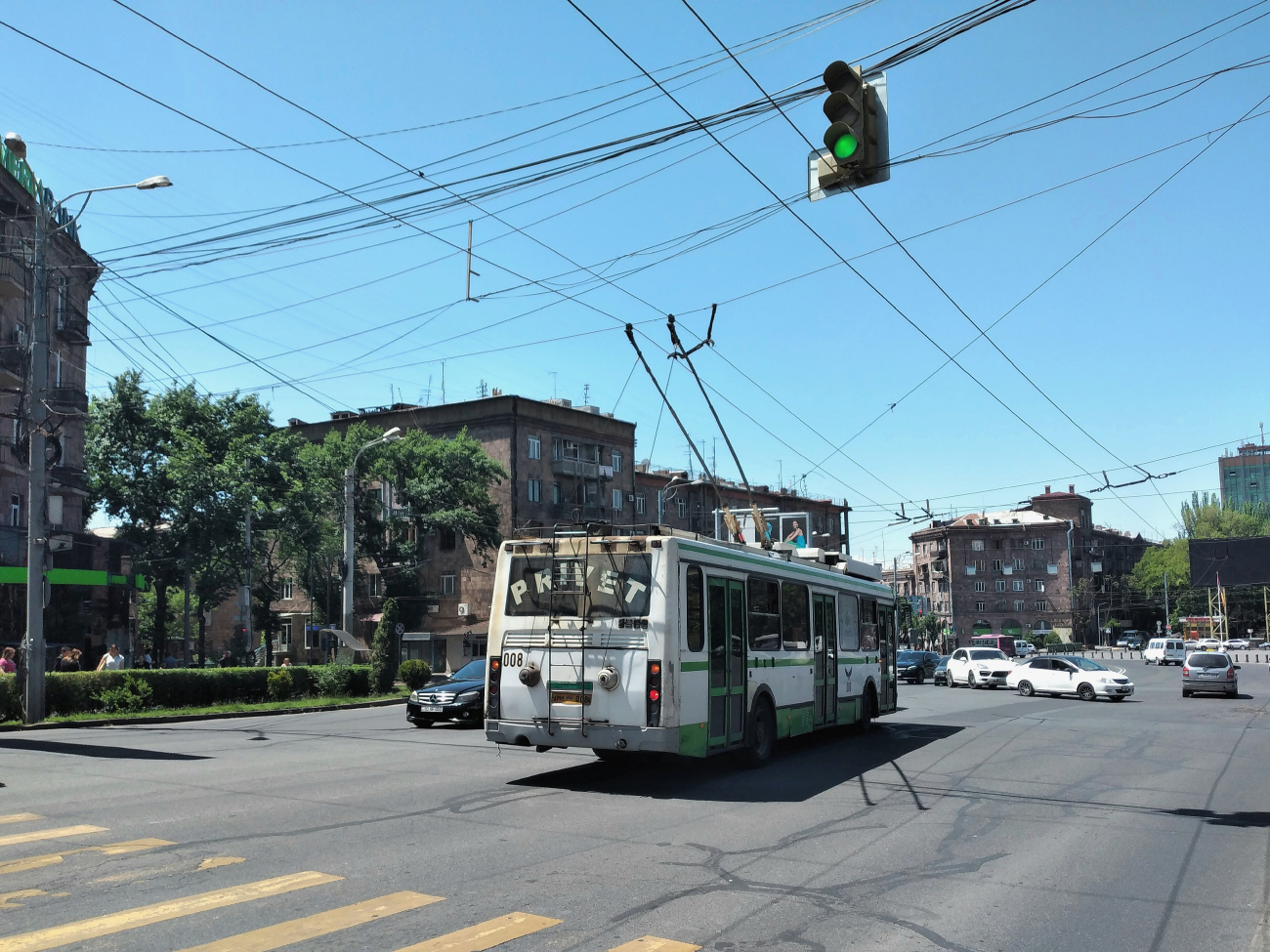 Jereván, LiAZ-5280 (VZTM) — 008