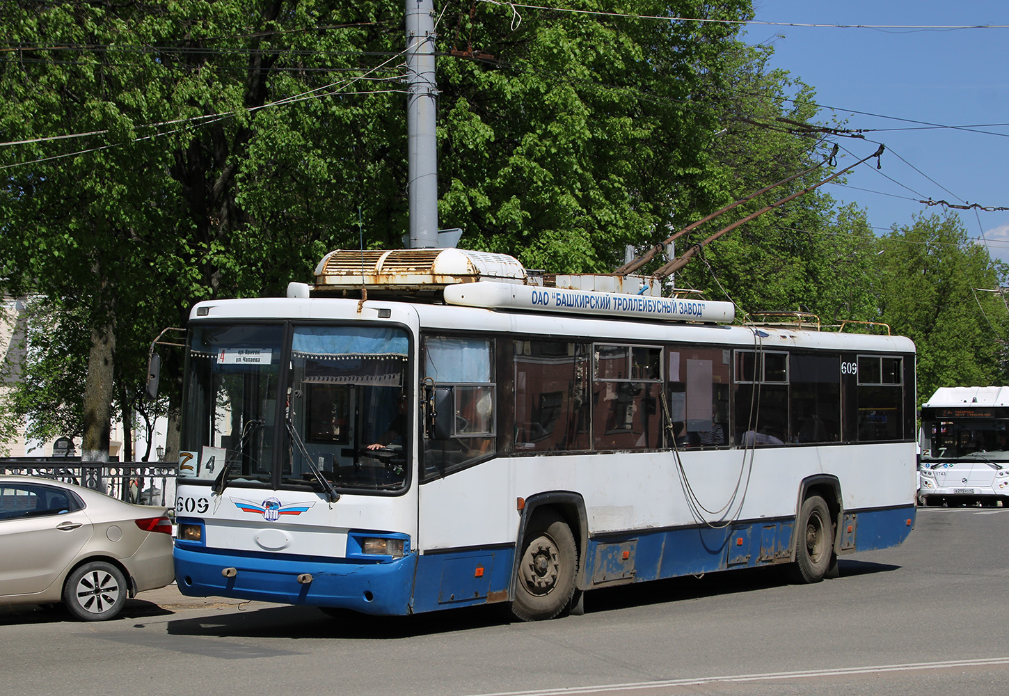 Киров, БТЗ-52768А № 609