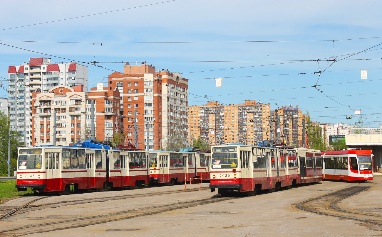Санкт-Петербург — Конечные станции и разворотные кольца