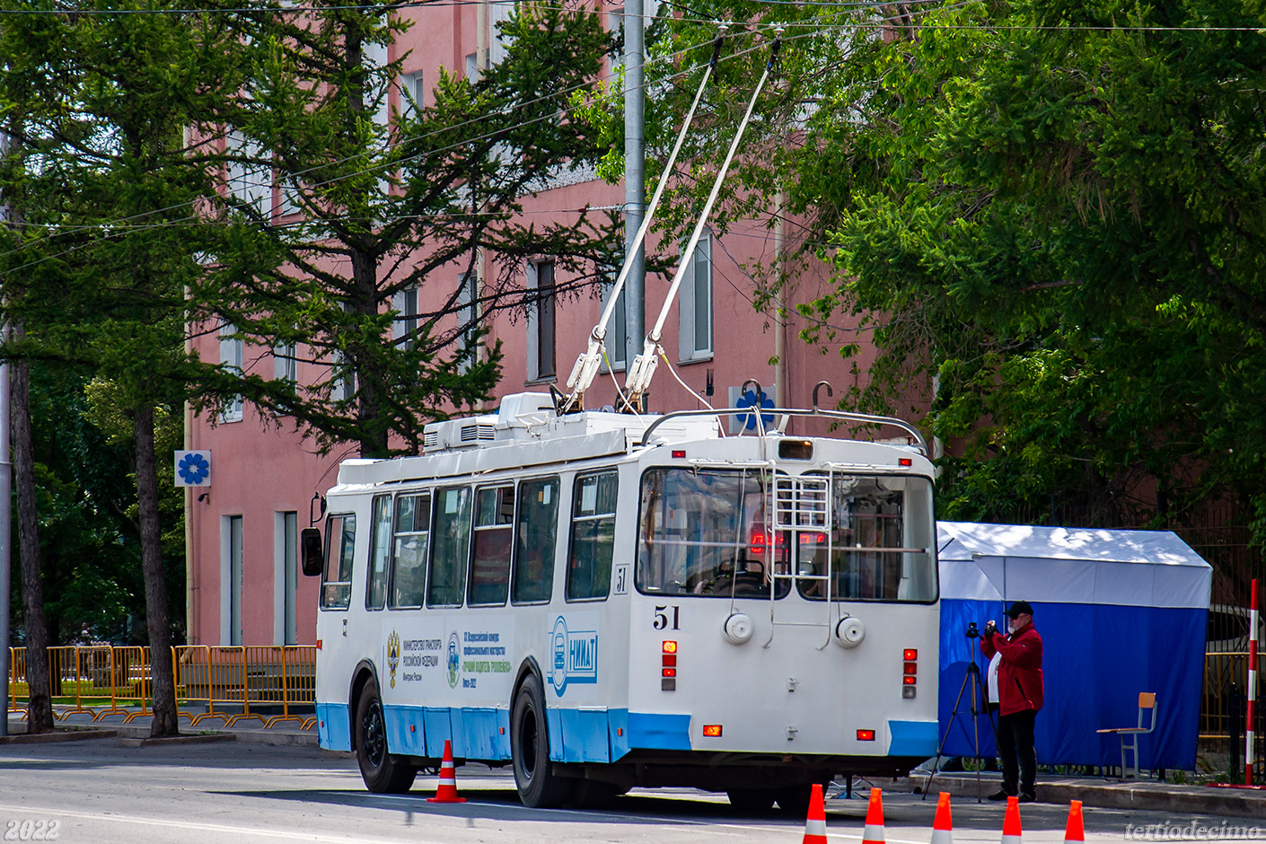 Омск, ЗиУ-682Г-016.02 № 51; Омск — 03-04.06.2022 — ХХ Всероссийский конкурс профессионального мастерства "Лучший водитель троллейбуса" Омск-2022