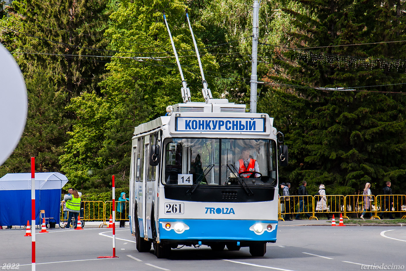 Омск, ЗиУ-682Г-016.02 № 261; Омск — 03-04.06.2022 — ХХ Всероссийский конкурс профессионального мастерства "Лучший водитель троллейбуса" Омск-2022