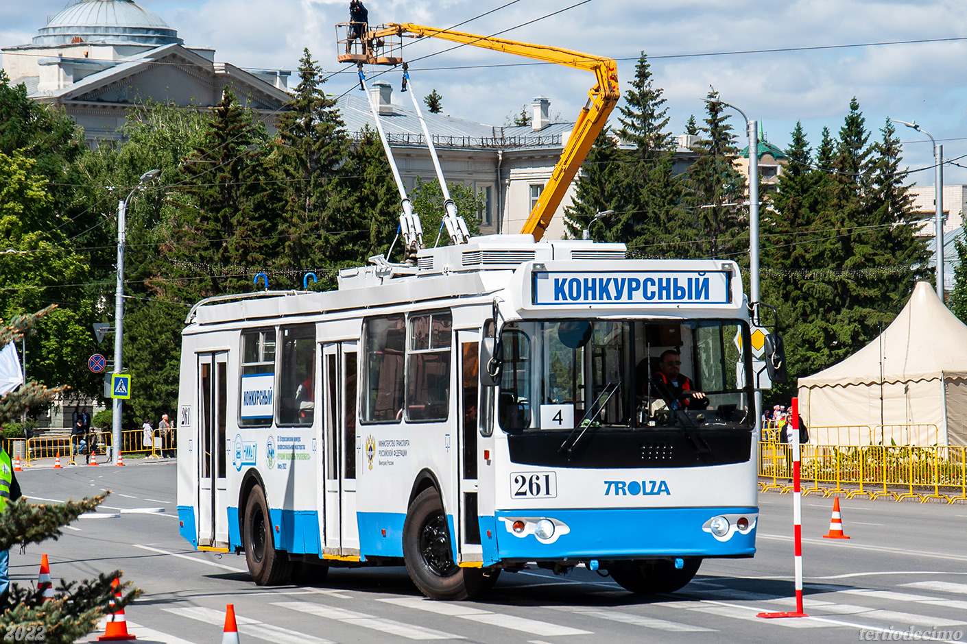 Омск, ЗиУ-682Г-016.02 № 261; Омск — 03-04.06.2022 — ХХ Всероссийский конкурс профессионального мастерства "Лучший водитель троллейбуса" Омск-2022