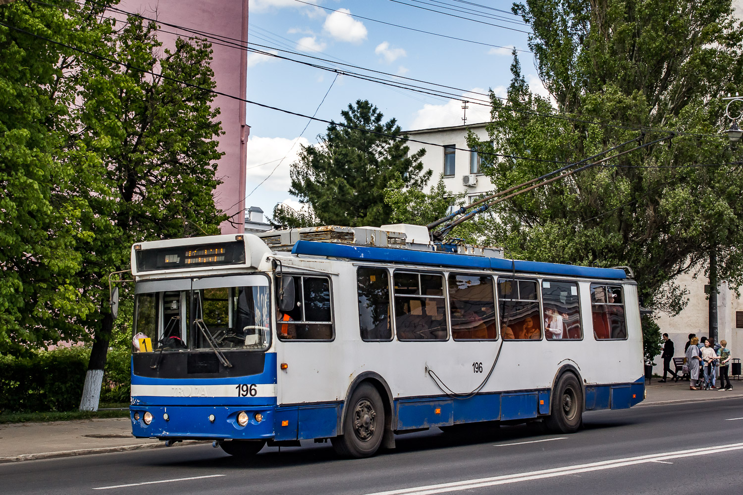 Владимир, ЗиУ-682Г-016.04 № 196