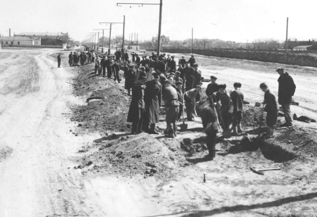 葉夫帕托里亞 — Historical photos