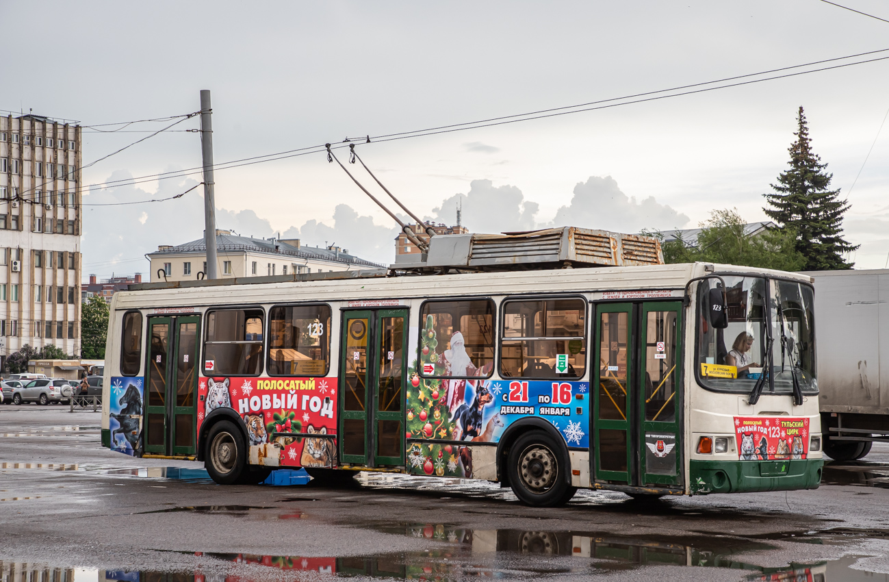 Тула, ЛиАЗ-5280 № 123