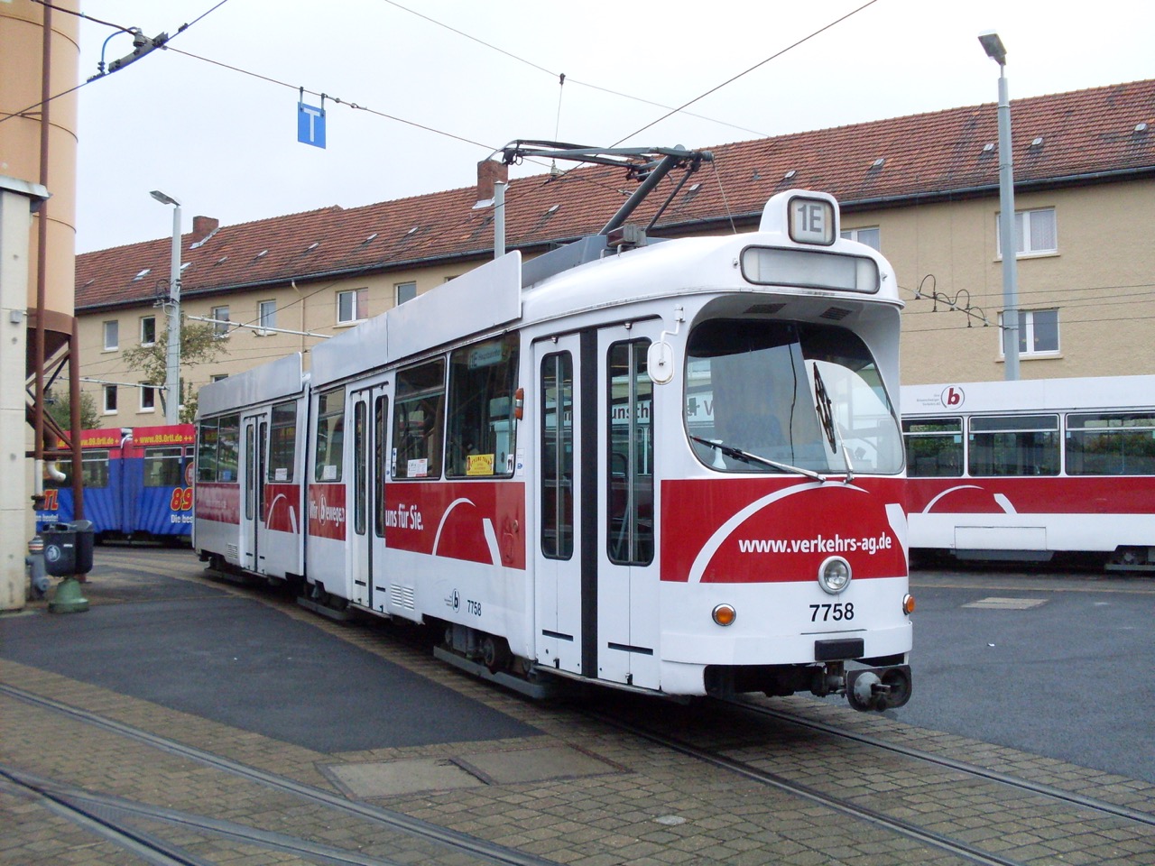Брауншвейг, LHB GT6 № 7758 Брауншвейг, LHB GT6 № 7758