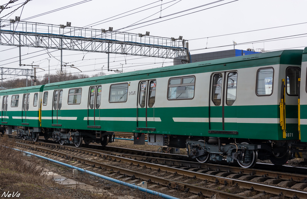 Санкт-Петербург, 81-724.3 (МВМ) № 24071; Санкт-Петербург — Метрополитен — Перегонка вагонов метро по ж/д