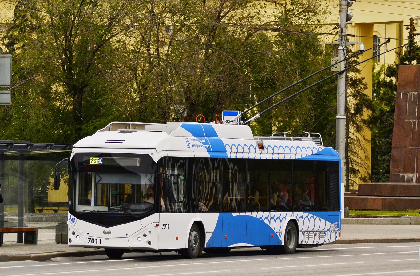 Волгоград, БКМ 32100D № 7011
