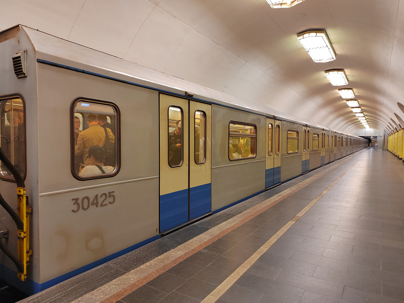 Москва, 81-761 (ТВЗ) № 30425