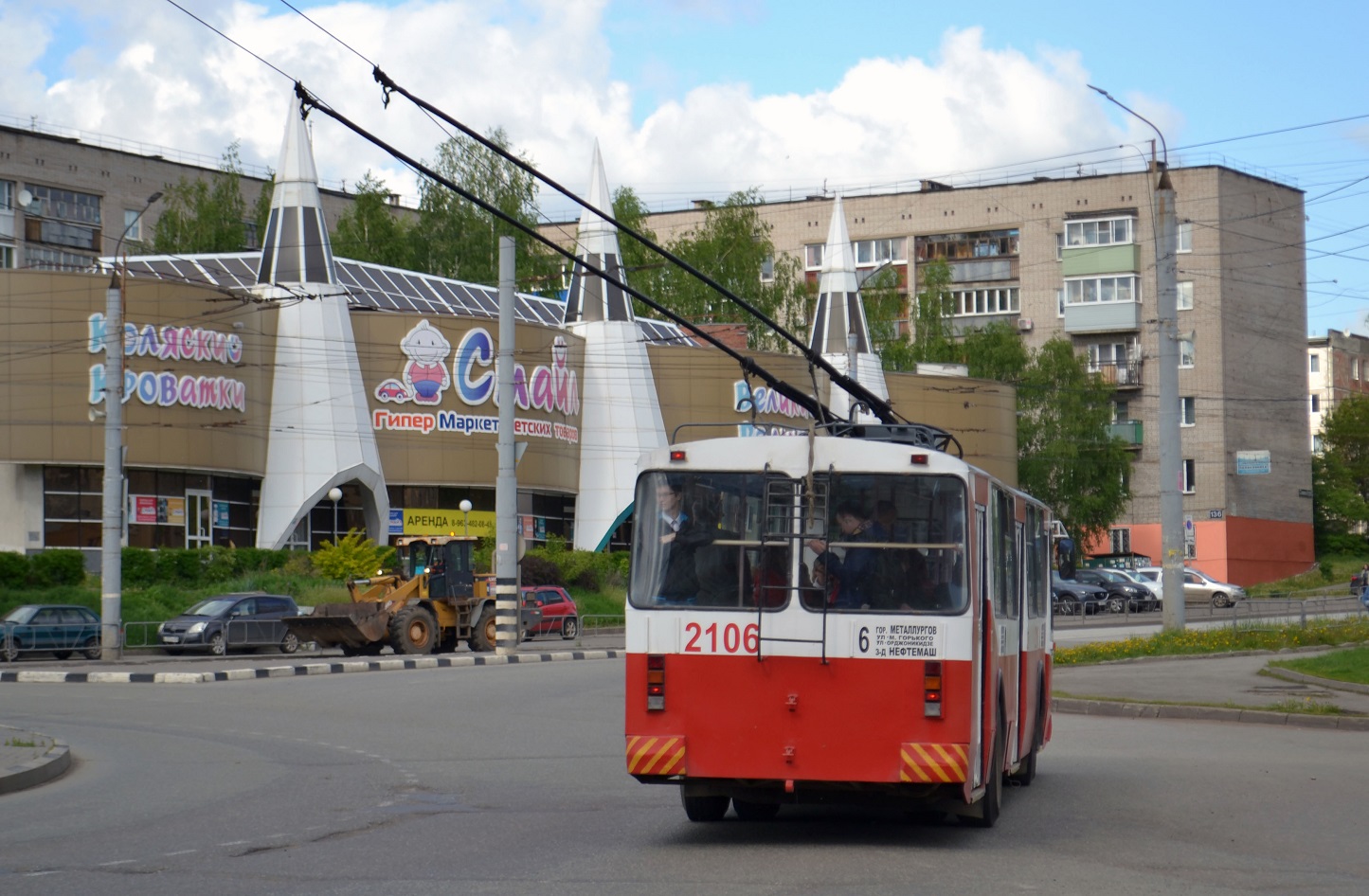 Ижевск, ЗиУ-682В [В00] № 2106