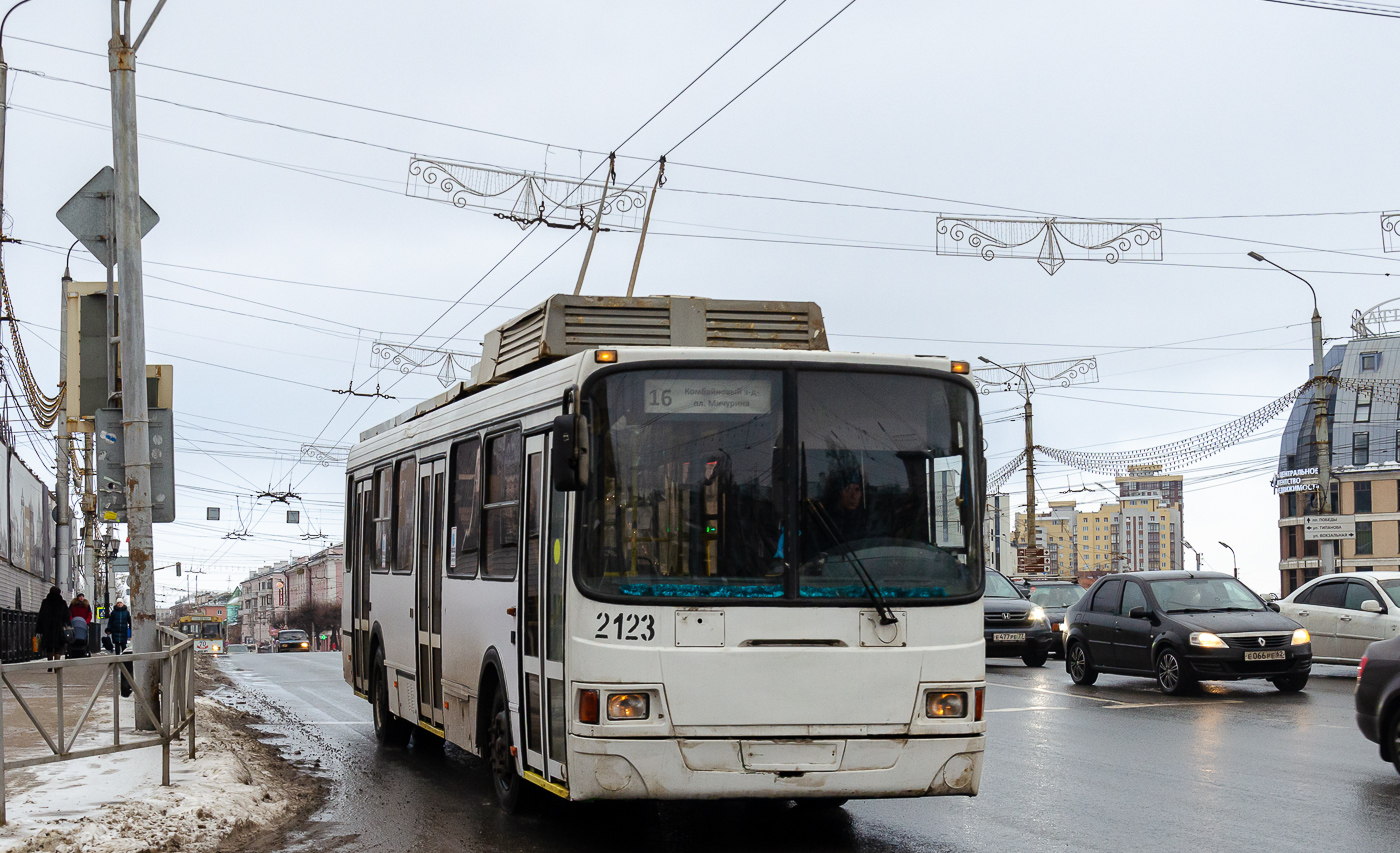 Рязань, ЛиАЗ-5280 № 2123