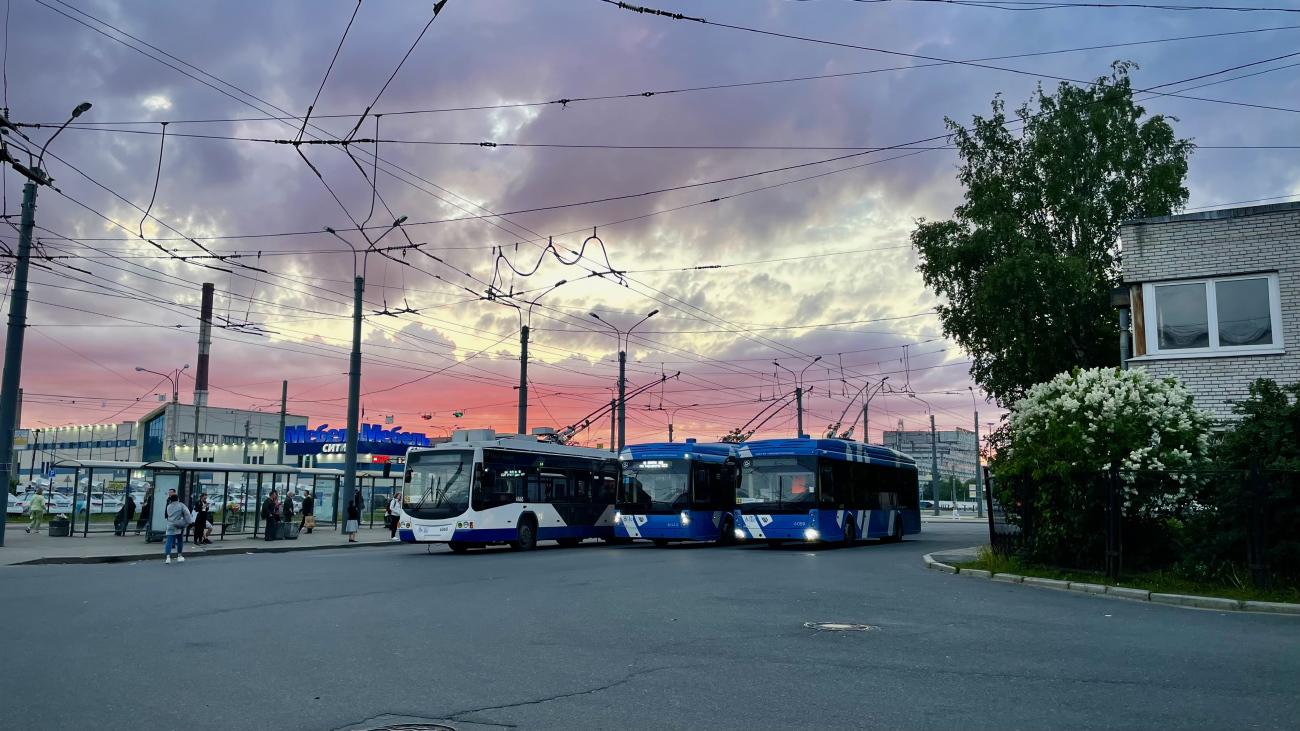 Санкт-Петербург, Тролза-5265.08 «Мегаполис» № 6059; Санкт-Петербург, Тролза-5265.08 «Мегаполис» № 6040; Санкт-Петербург, ВМЗ-5298.01 «Авангард» № 6860