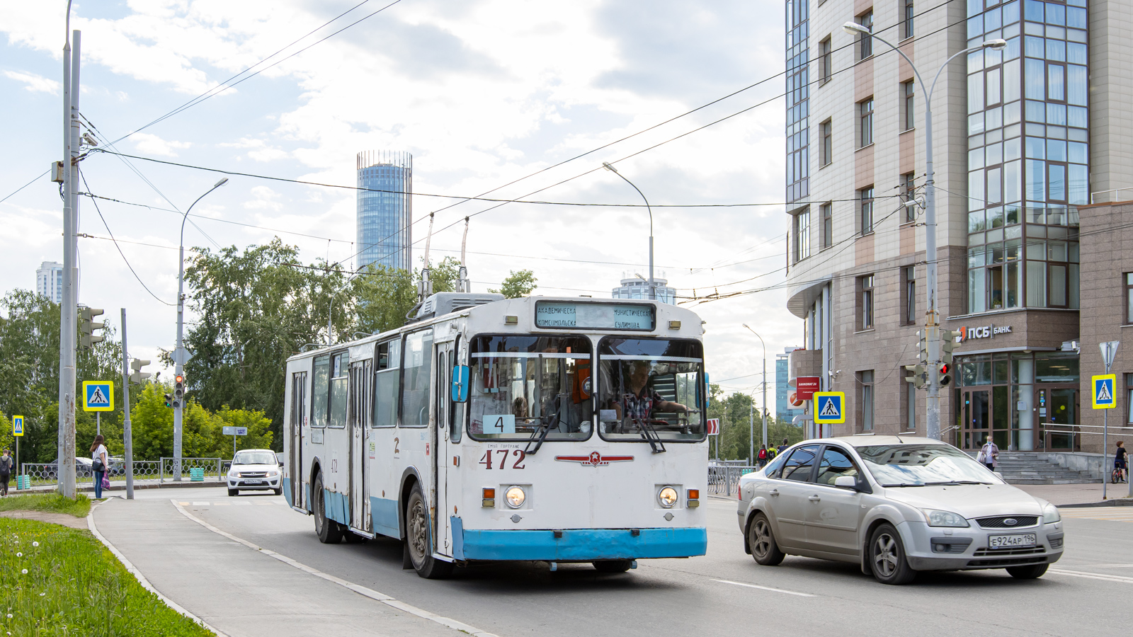 Екатеринбург, ЗиУ-682В [В00] № 472