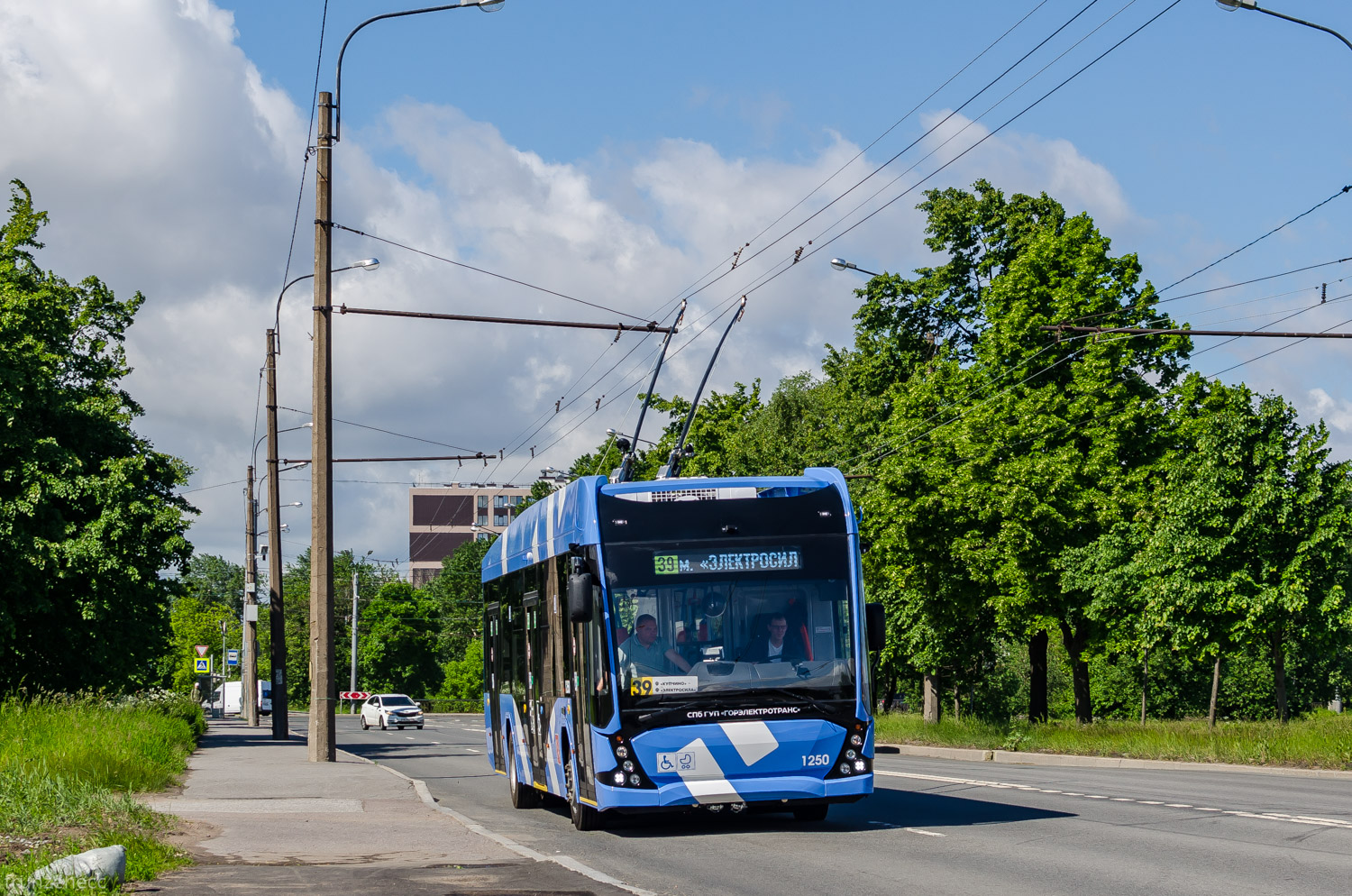 Sankt Petersburg, VMZ-5298.01 “Avangard” Nr. 1250