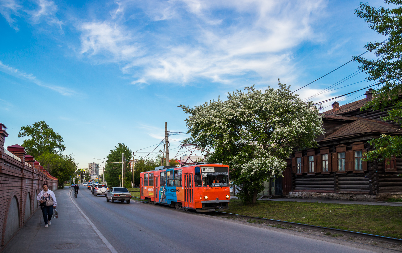 Yekaterinburg, Tatra T6B5SU Nr. 728