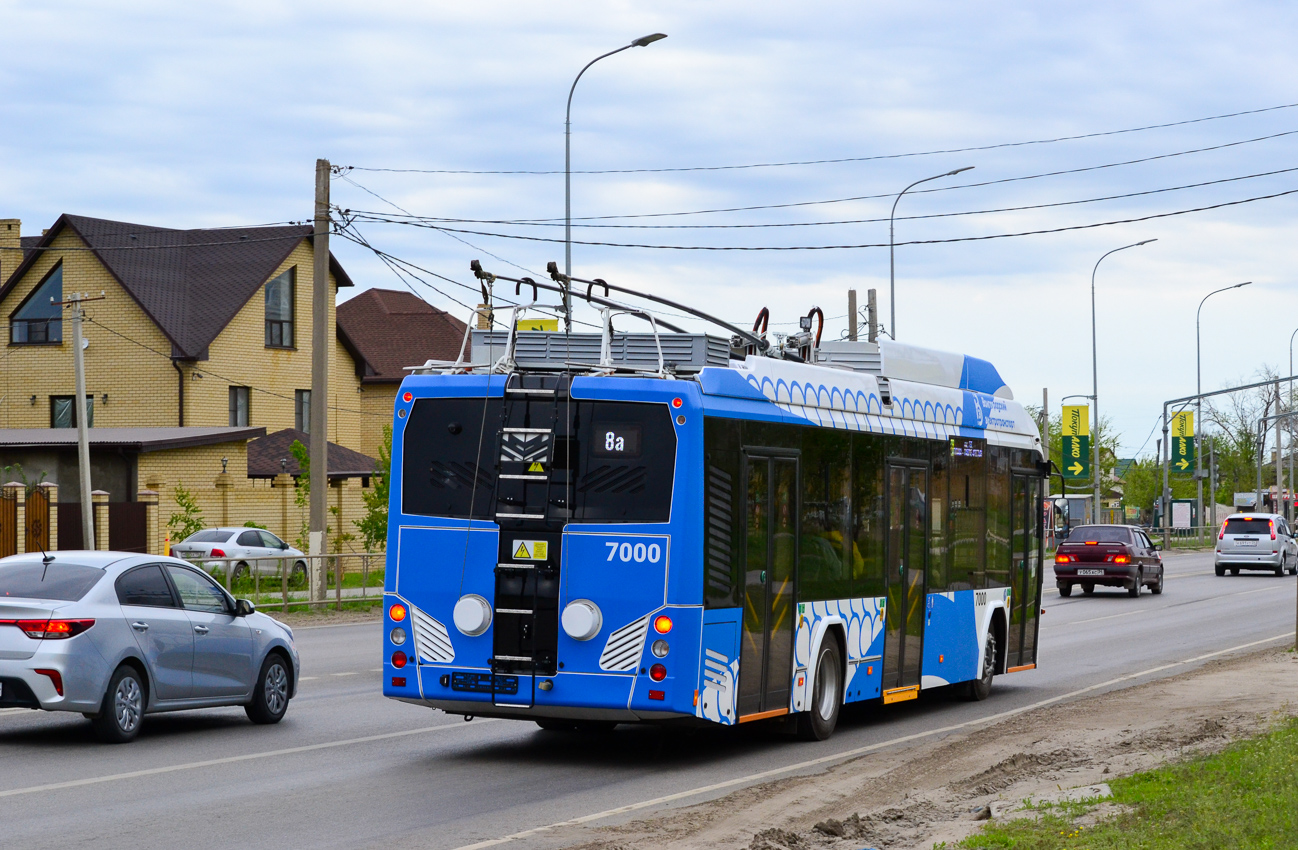 Волгоград, БКМ 32100D № 7000