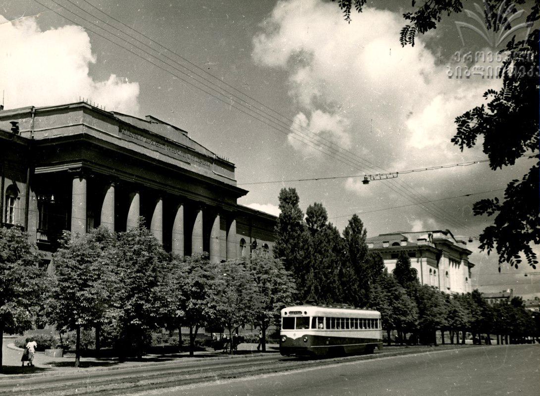 Kiova — Historical photos