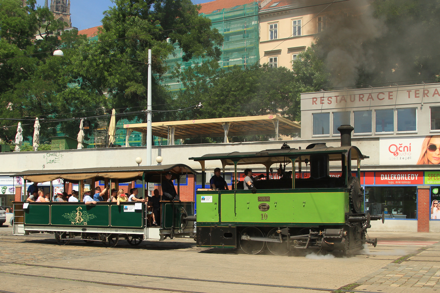 Брно, Двухосный прицепной Graz № 25; Брно, Паровоз Krauss № 10; Брно — Dopravní nostalgie 2022 Брно, Двухосный прицепной Graz № 25; Брно, Паровоз Krauss № 10; Брно — Dopravní nostalgie 2022