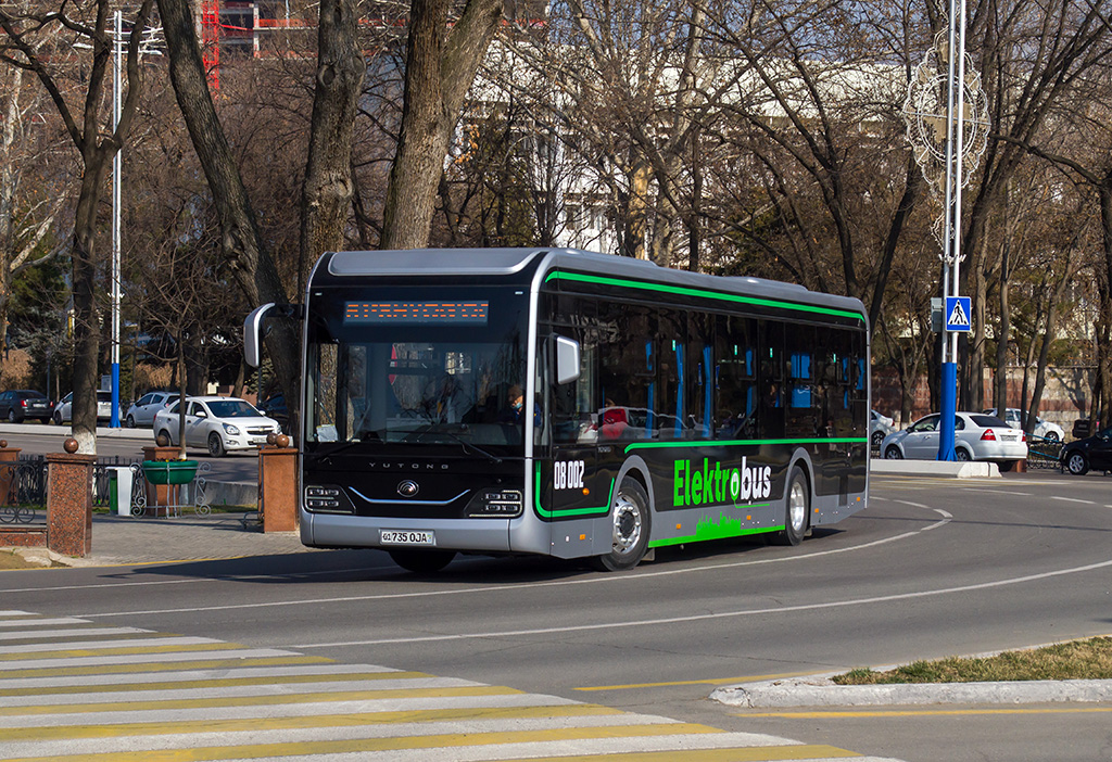 Taschkent, Yutong ZK6126BEVG Nr. 08002