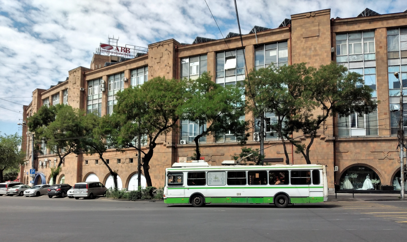 Ереван, ЛиАЗ-5280 (ВЗТМ) № 008