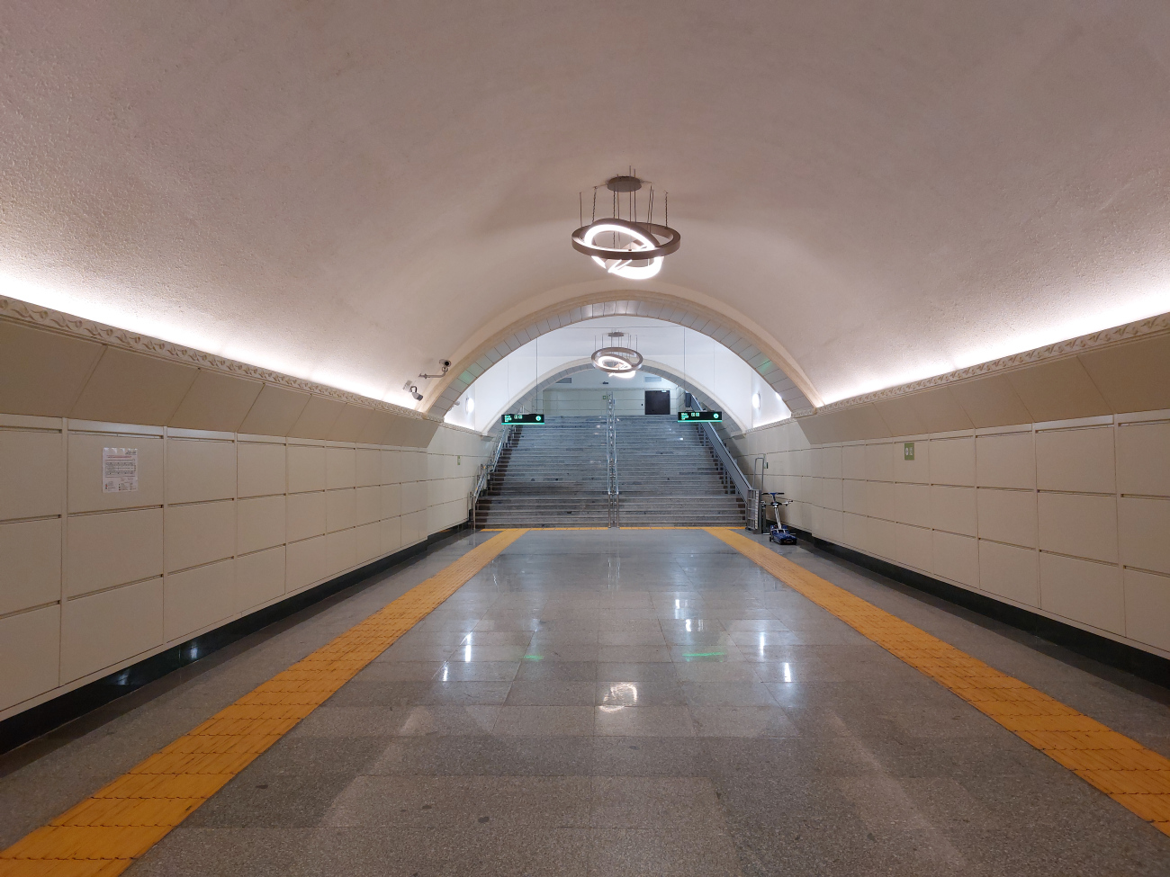 Алматы — Метрополитен — Линия 1 — Станции