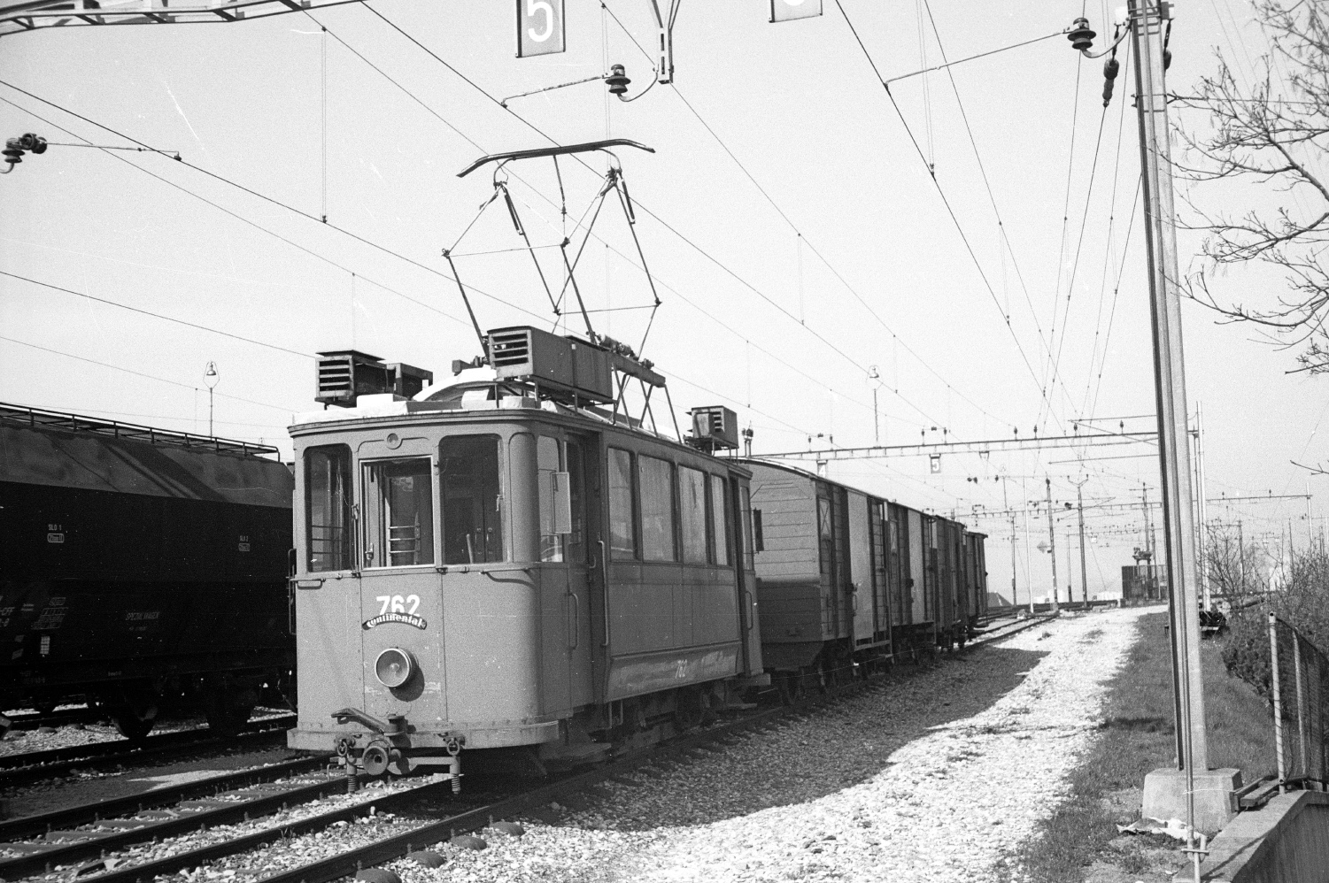 Lausanne, 2-axle motor car nr. 762; Lausanne — Old photos