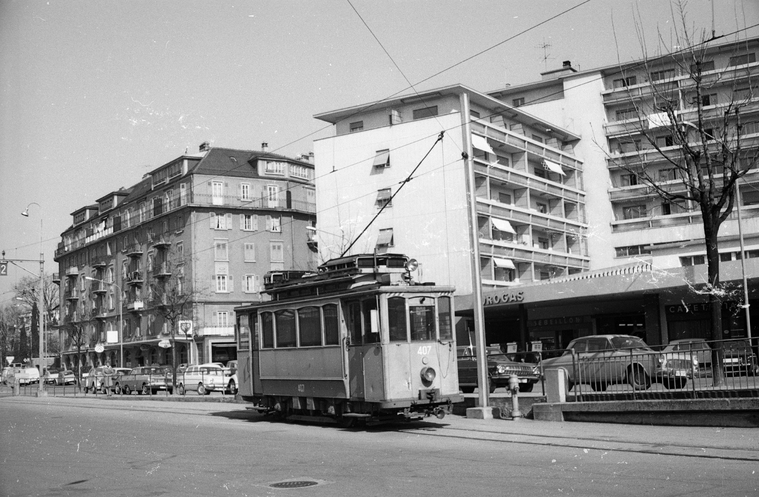 Lausanne, 2-axle motor car nr. 407; Lausanne — Old photos