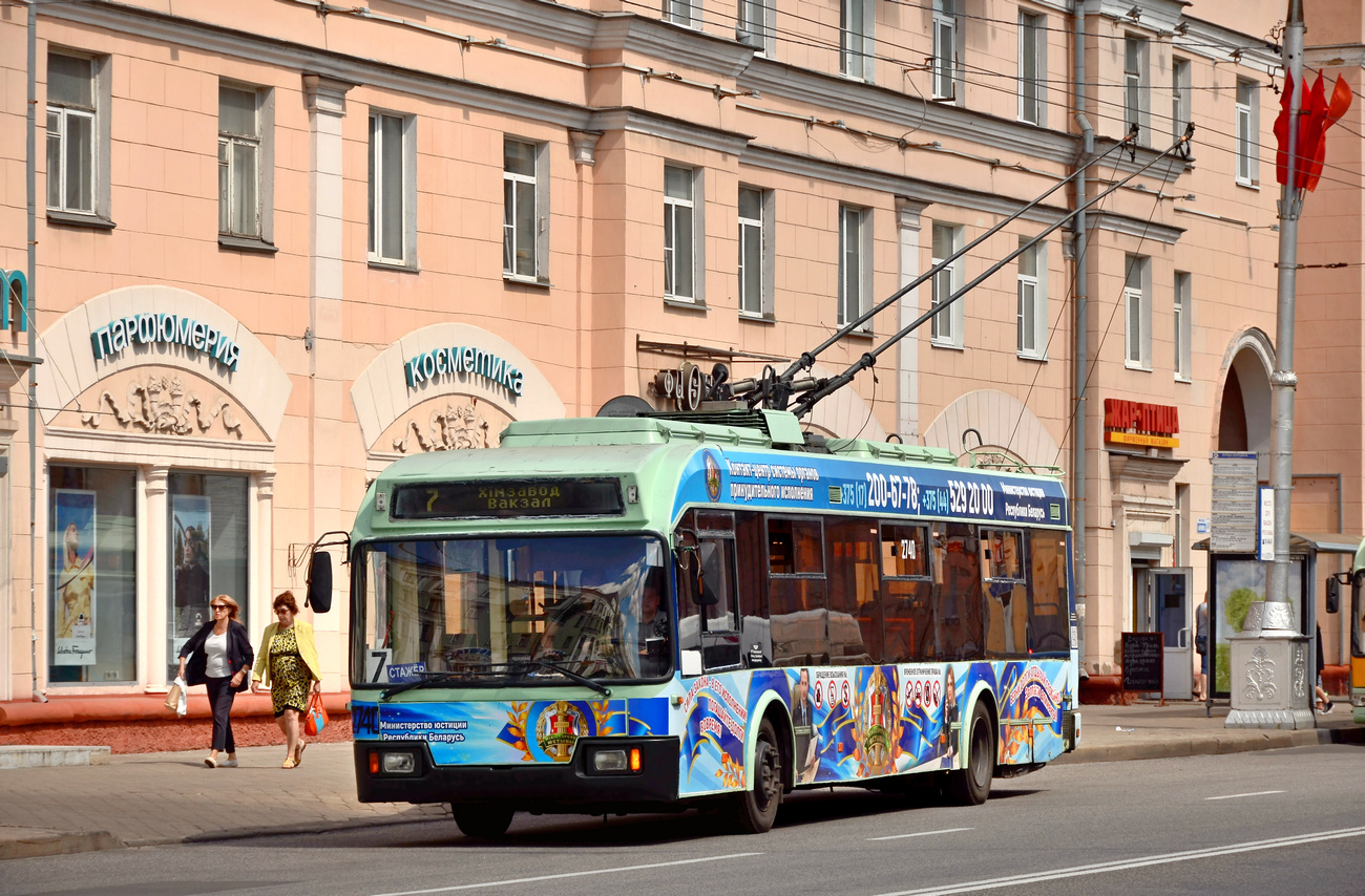 Гомель, БКМ 32102 № 2740