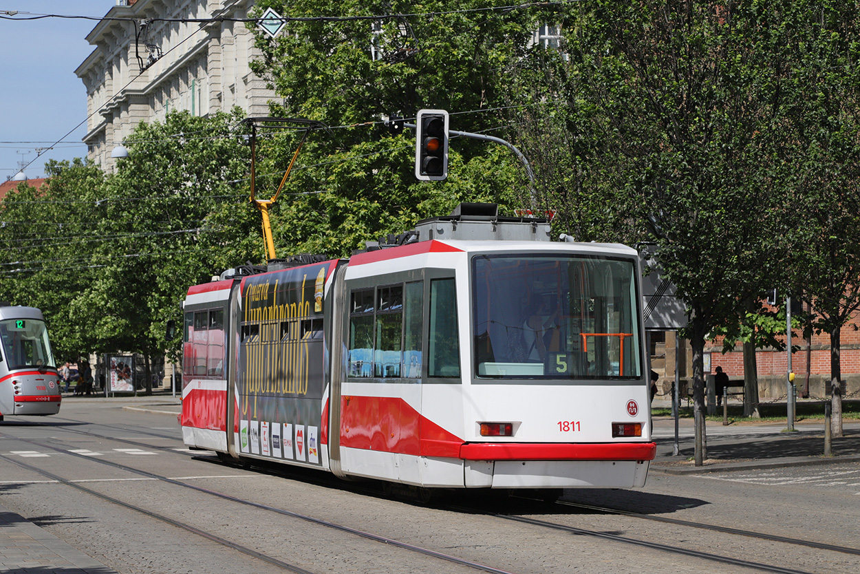 Brno, Škoda 03T6 Anitra N°. 1811