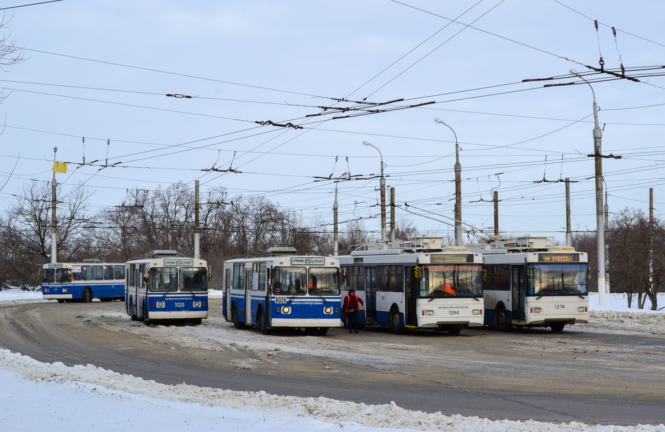 Волгоград, ЗиУ-682 (ВЗСМ) № 1120; Волгоград, ЗиУ-682 (ВЗСМ) № 6026