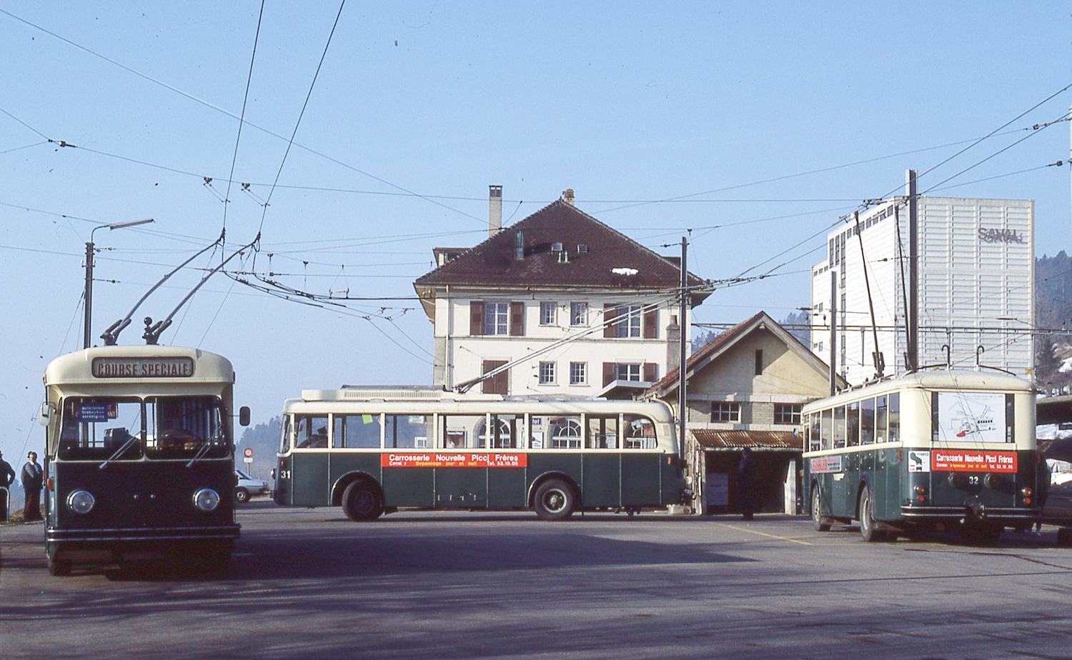 Валь-де-Рус, Saurer/Haag/SAAS 4TP № 34; Валь-де-Рус, Saurer/MFO 4TP № 31; Валь-де-Рус, Saurer/Haag/SAAS 4TP № 32