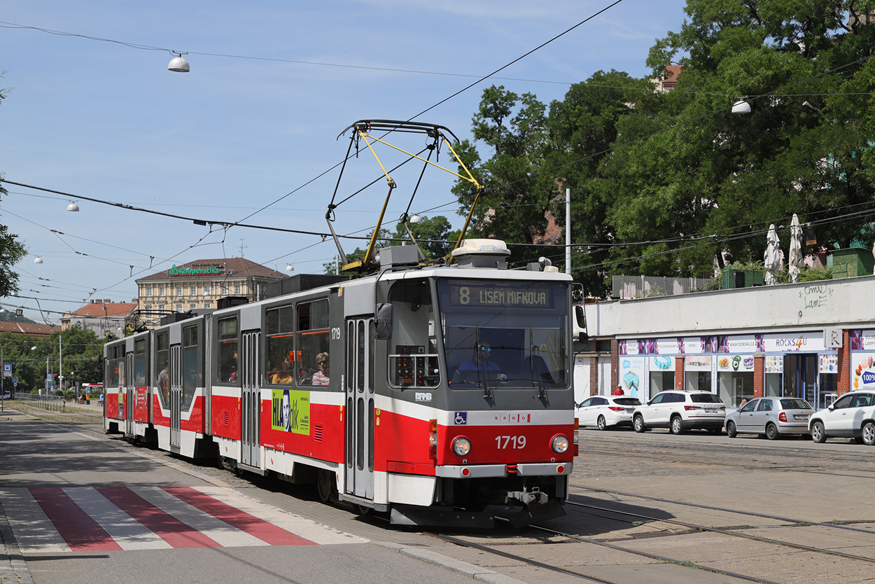 Brno, Tatra KT8D5R.N2 č. 1719