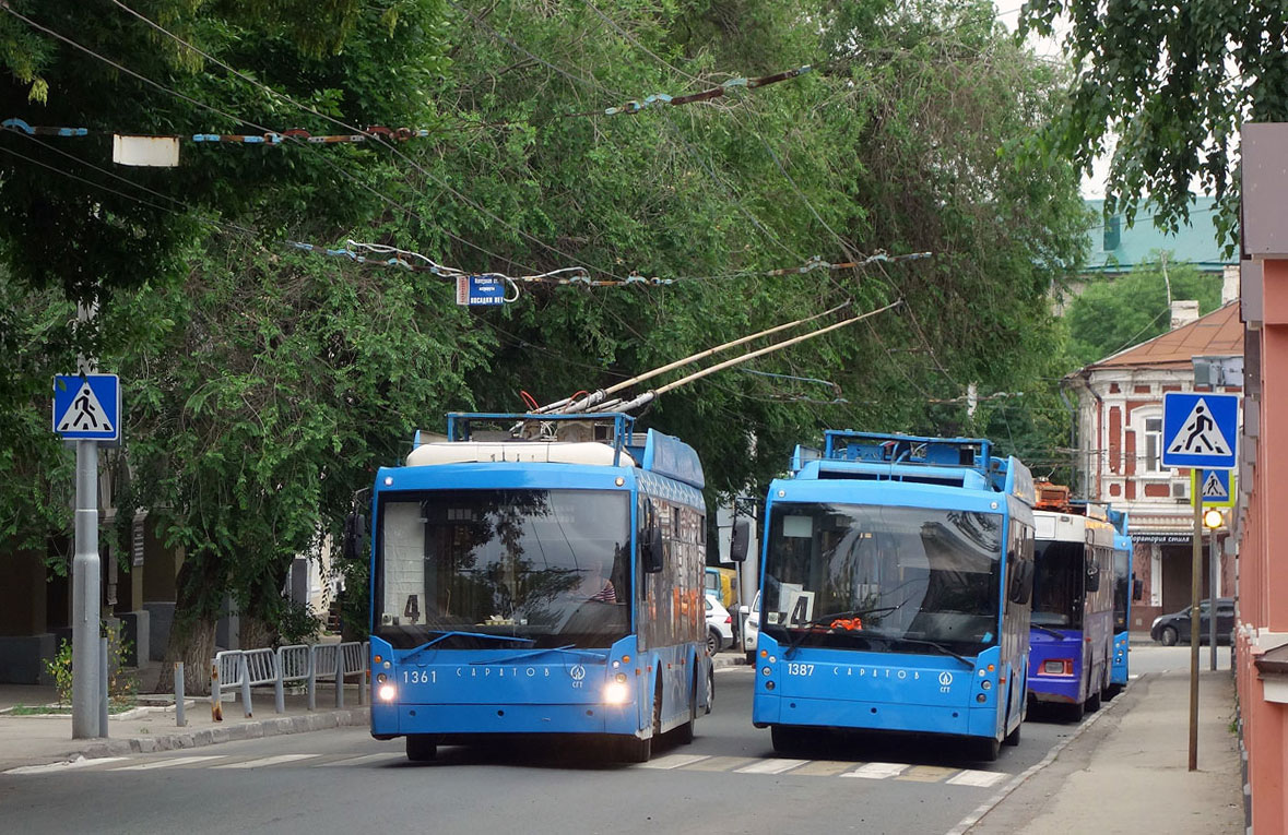 Saratov, Trolza-5265.00 “Megapolis” Br. 1361; Saratov, Trolza-5265.00 “Megapolis” Br. 1387
